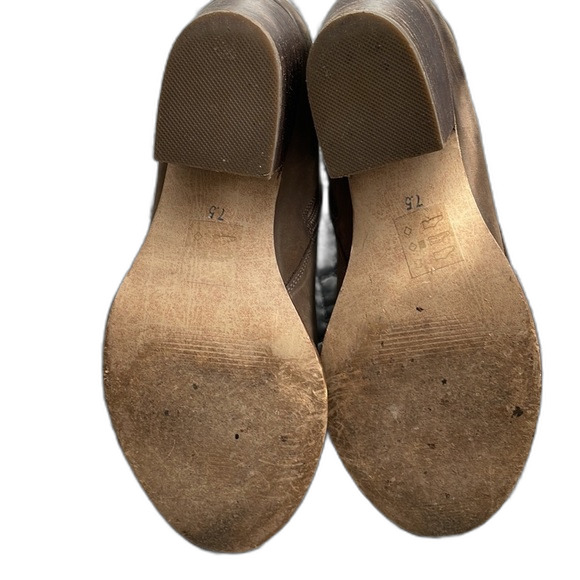 Blondo “Nivada” Waterproof Booties/Boots Taupe Size 7.5 - Picture 13 of 16